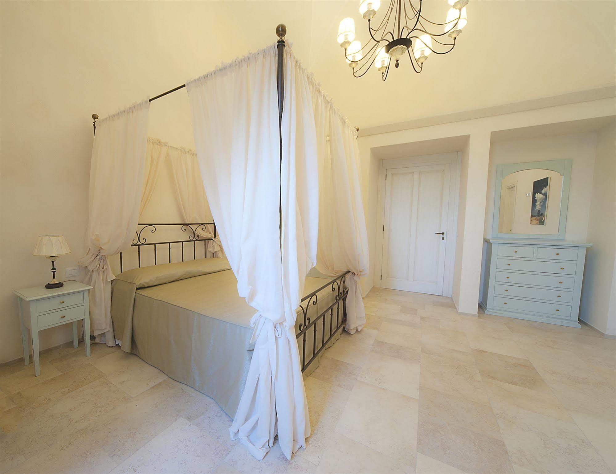 San Velletri Guest House Savelletri Exterior foto